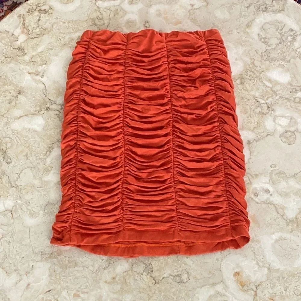 Tatum & Olivia Ruched Bodycon Mini Skirt - Picture 9 of 15
